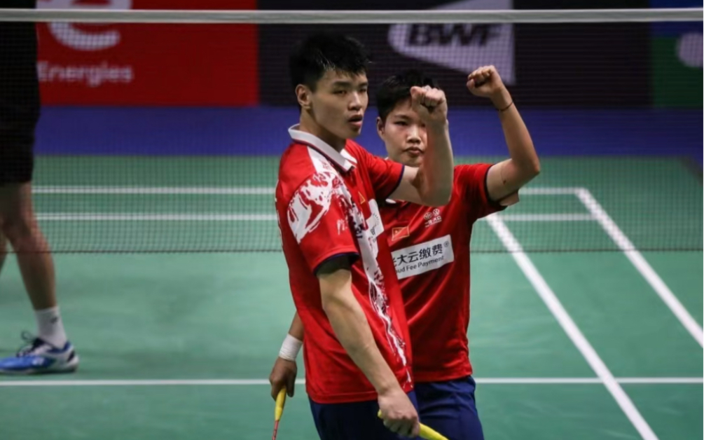 德国队轻取丹麦队，黄鸭组合惊艳四座