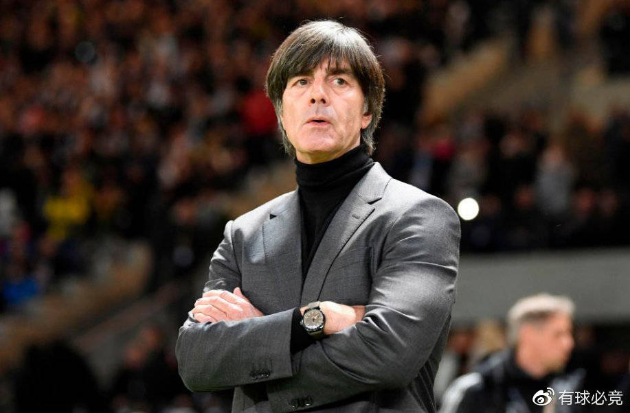 法国队轻取德国队，奥恰洛夫点燃赛场